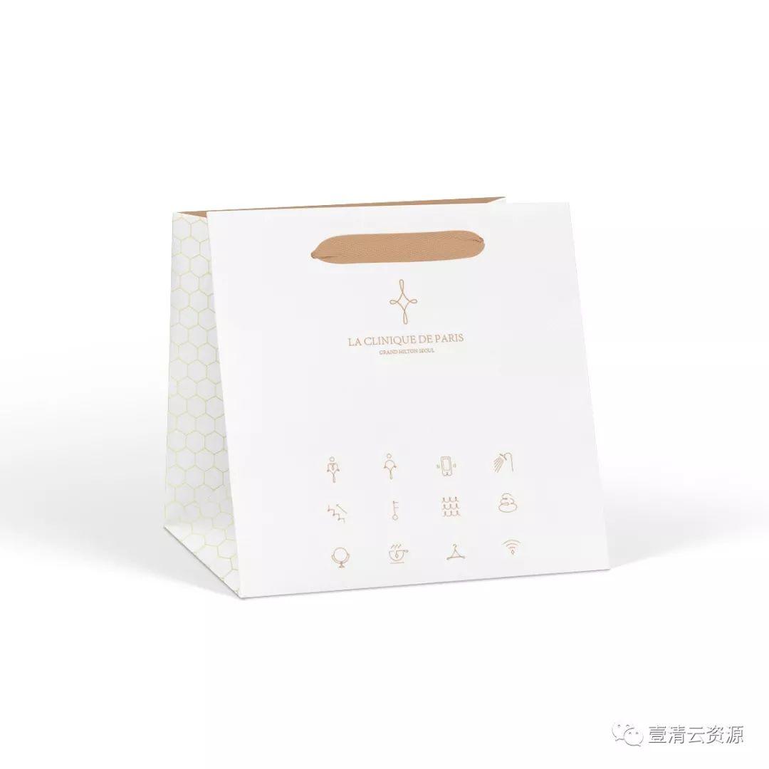 【S0563】【素材】手提袋购物袋纸袋展示效果图服装面包环保袋智能贴图样机PSD素材