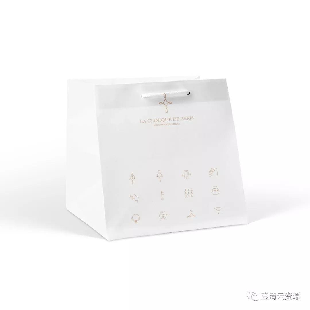 【S0563】【素材】手提袋购物袋纸袋展示效果图服装面包环保袋智能贴图样机PSD素材