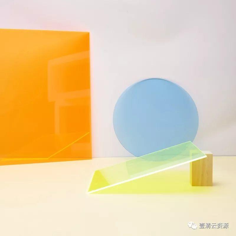 【S0600】【素材】主图模板PSD立体场景展示样机护肤品女性化妆产品直通车设计素材