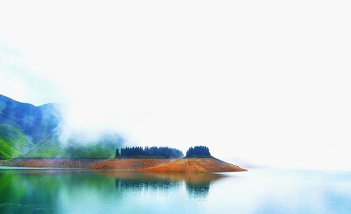 PS教程：风景照秒变水墨画！PS还能这么玩？