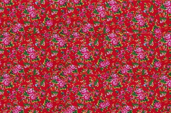 PS教学：给雷神照片添加东北花棉袄效果