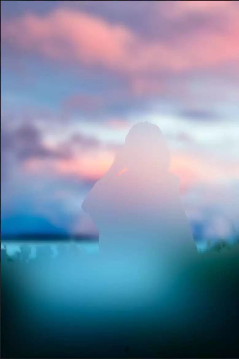PS教程：外景人像照片换天空后期调色合成教程