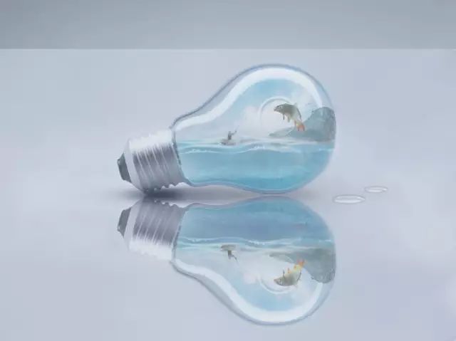 PS教程：合成灯泡中的垂钓者
