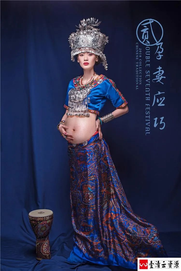 【S1516】【素材】时尚创意主题孕妇放大样照影楼摄影分层设计JPG+PSD模板素材